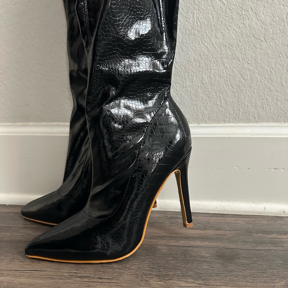 Women’s pointed toe over the knee boots with animal prints + Black
